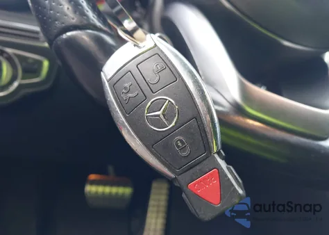 2015 Mercedes-Benz C 300 Sport 4Matic from USA, damaged, VIN 55SWF4KB8FU027535